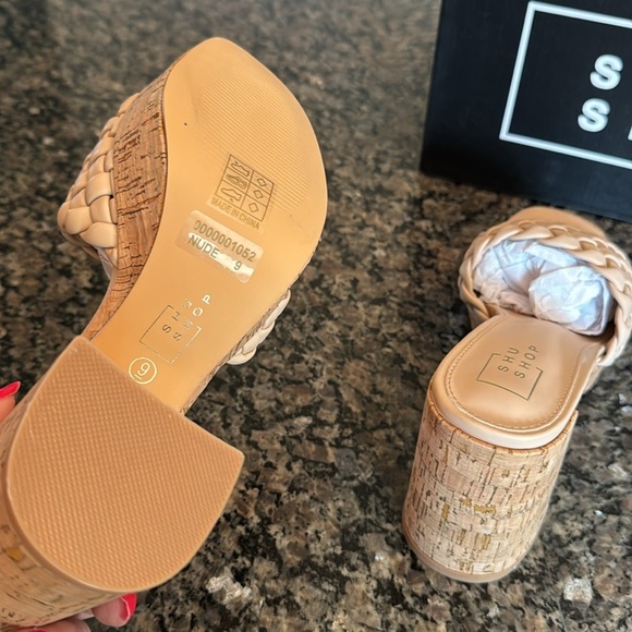 ShuShop Women's Tan Woven Cork Platform Heels NWT 9 - Picture 11 of 14